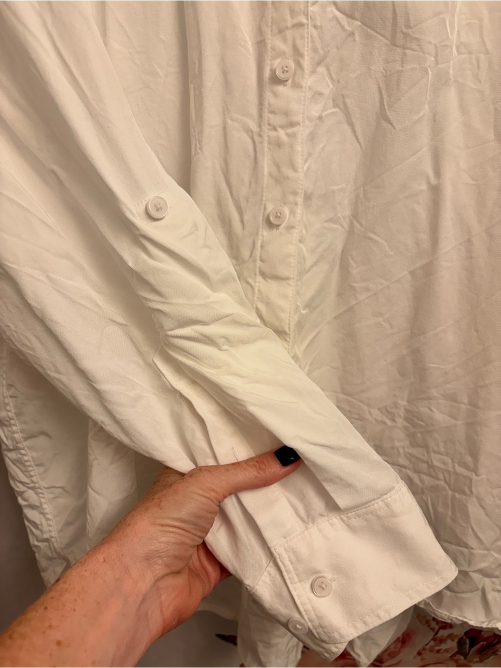 Babaton White Long-Sleeve Button-Up Shirt - Picture 5 of 7